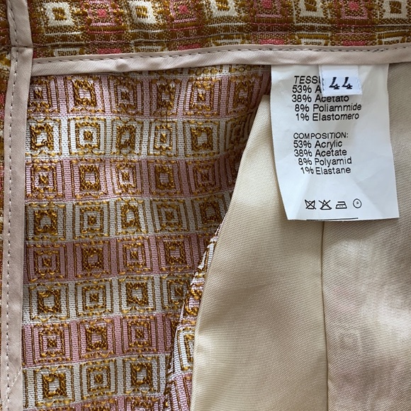 Fine Italian made pants. Slimming worn once. True Italian quality| Luxury - Picture 9 of 9